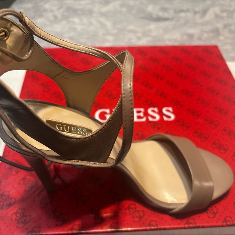 Shoes, nude color